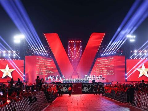 Concert âm nhạc: Sức mạnh tinh thần dân tộc và phát triển công nghiệp văn hóa
