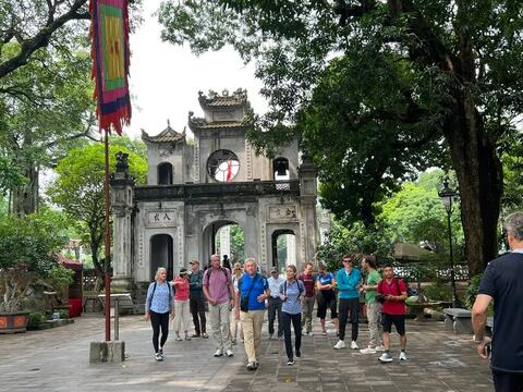 Hà Nội hướng tới đưa lễ hội thành sản phẩm công nghiệp văn hóa