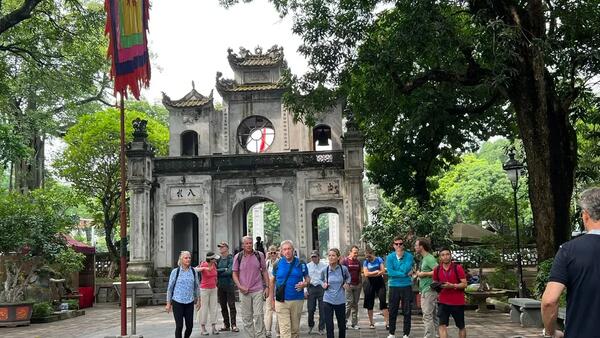 Hà Nội hướng tới đưa lễ hội thành sản phẩm công nghiệp văn hóa