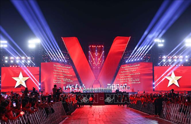Concert âm nhạc: Sức mạnh tinh thần dân tộc và phát triển công nghiệp văn hóa - Ảnh 1.